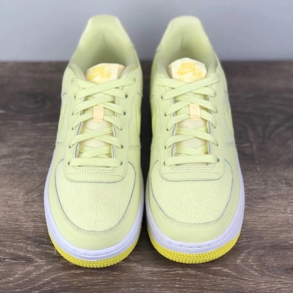 womens air force lv8